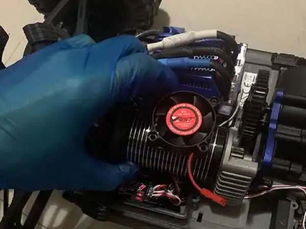 Why do LED displays need to install a cooling fan?